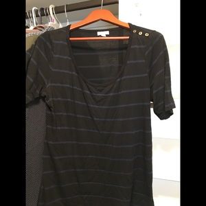 Pea in the Pod nursing top